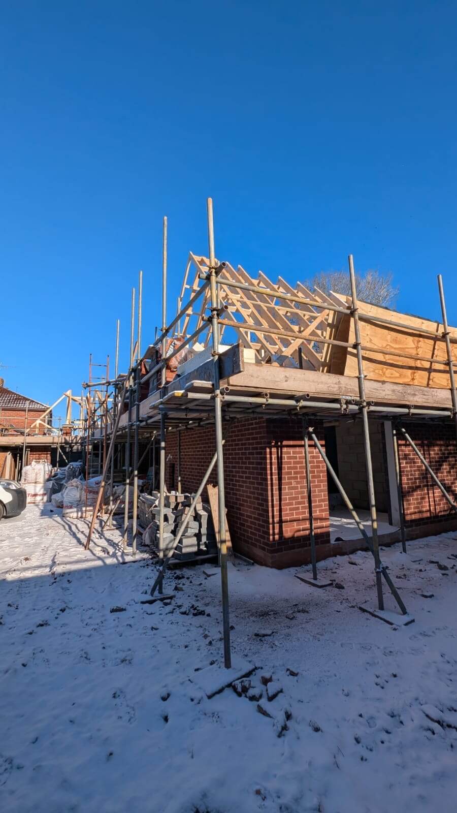 It’s all snow, snow, snow on site ❄️